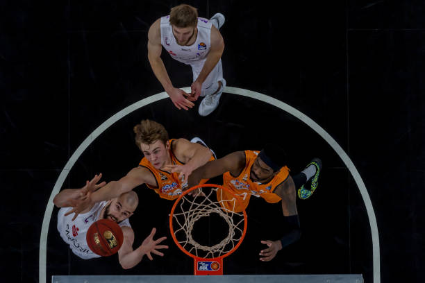 在绿茵场上 在绿茵场上