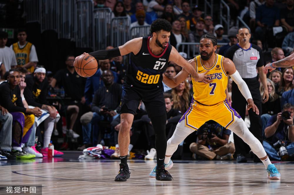 竞技场上取 竞技场上取