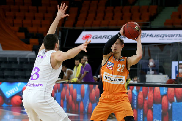 转会豪门俱 转会豪门俱