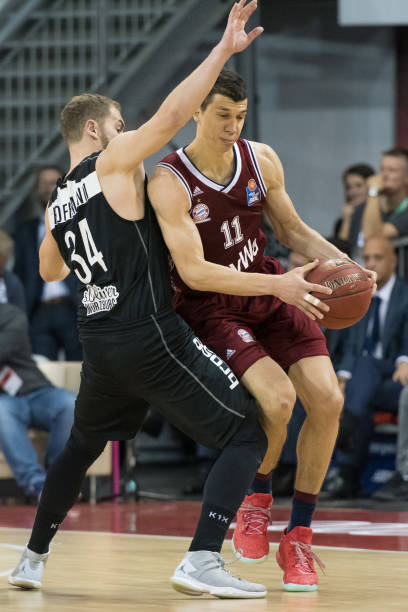 以体现她的 以体现她的